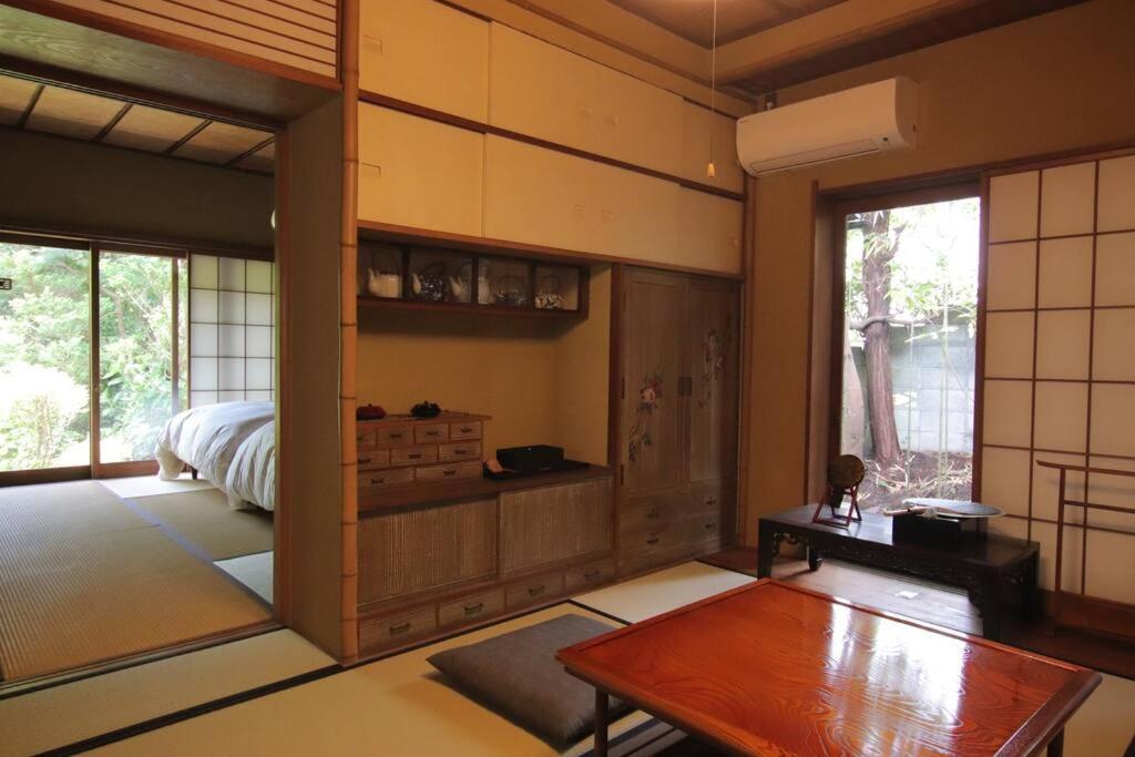 Yamaguchi House Villa,Historic Japanese Room With Onsen Хаконе Екстериор снимка
