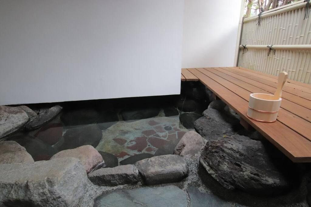 Yamaguchi House Villa,Historic Japanese Room With Onsen Хаконе Екстериор снимка