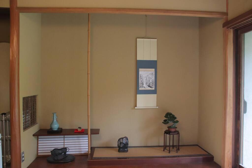 Yamaguchi House Villa,Historic Japanese Room With Onsen Хаконе Екстериор снимка
