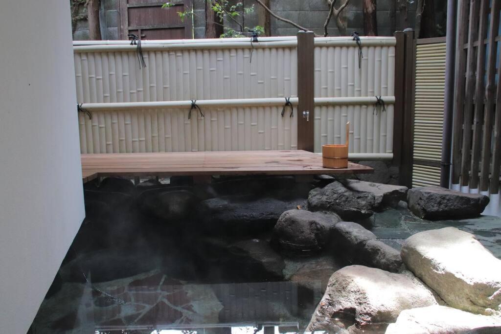 Yamaguchi House Villa,Historic Japanese Room With Onsen Хаконе Екстериор снимка